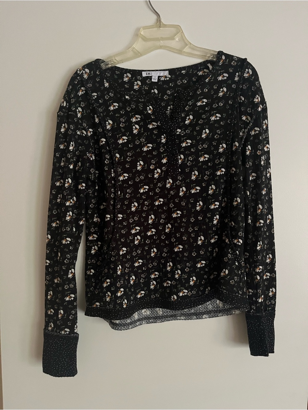 Dr 2 floral Top. Size S.